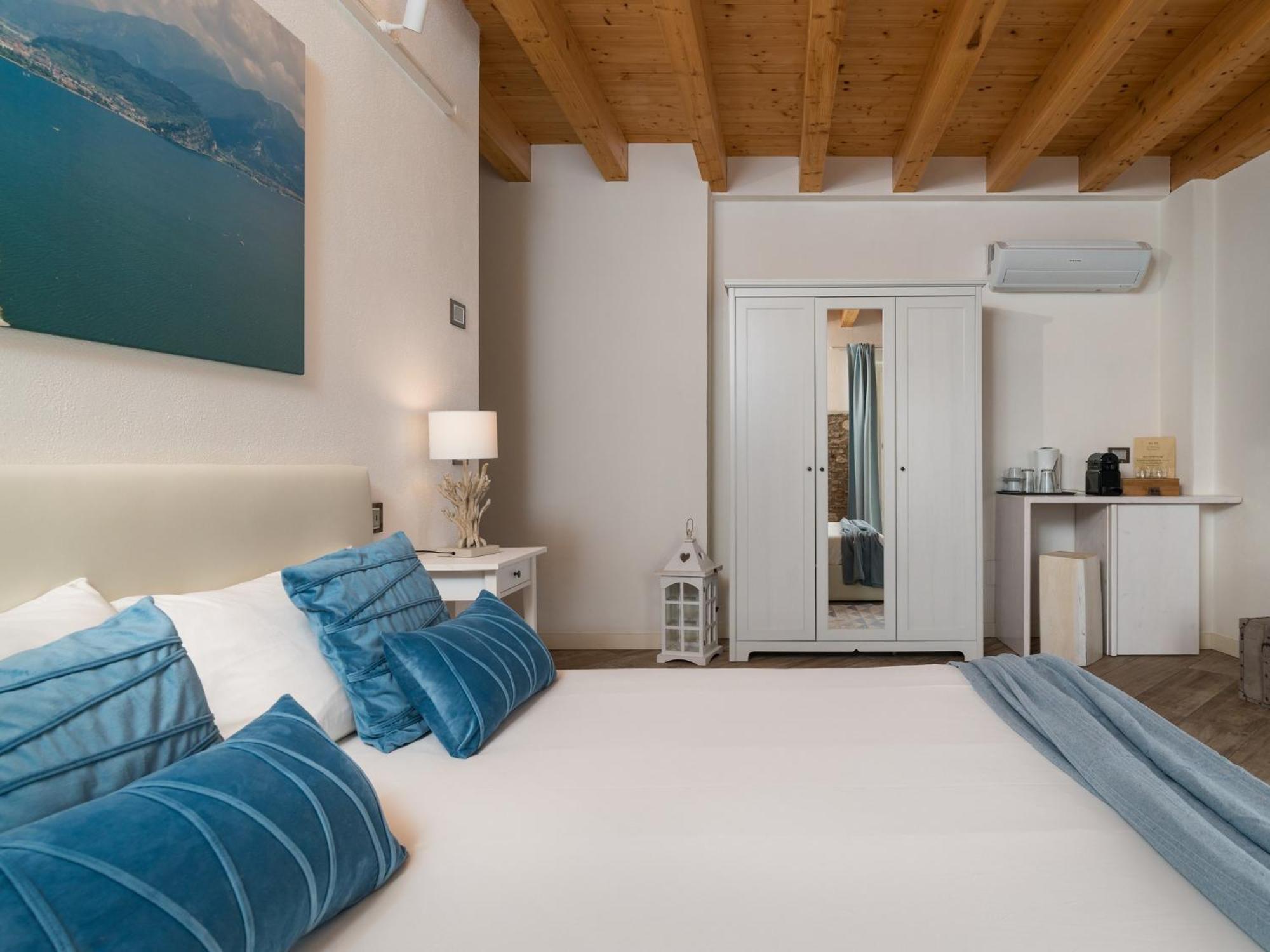 B&B Vistalago Тосколано Мадерно Екстериор снимка