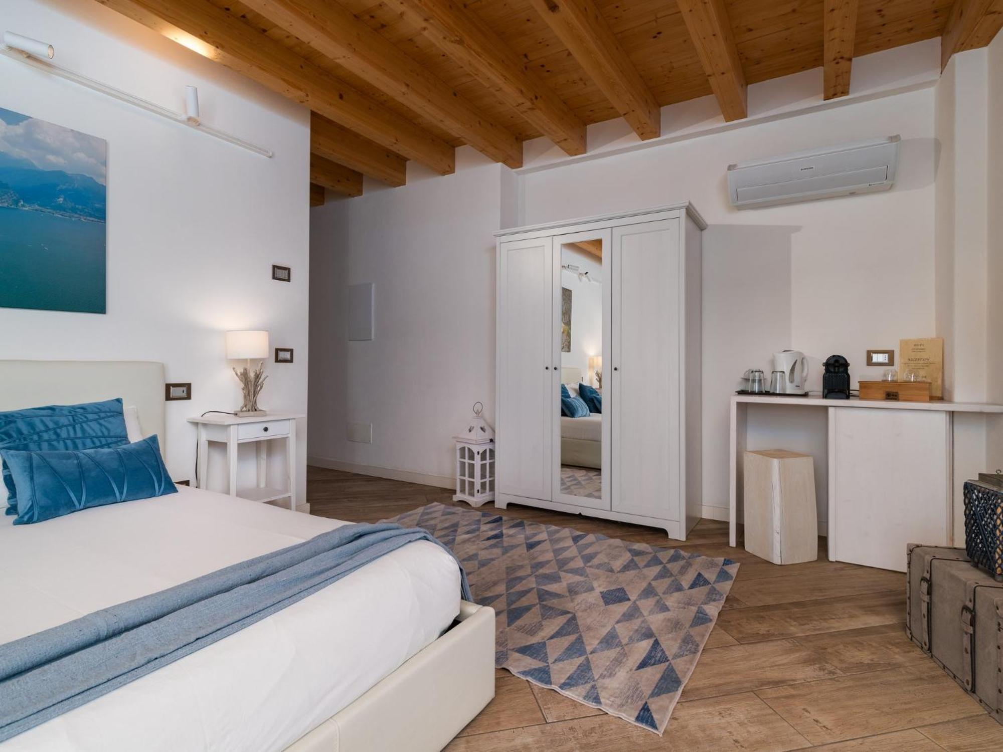 B&B Vistalago Тосколано Мадерно Екстериор снимка