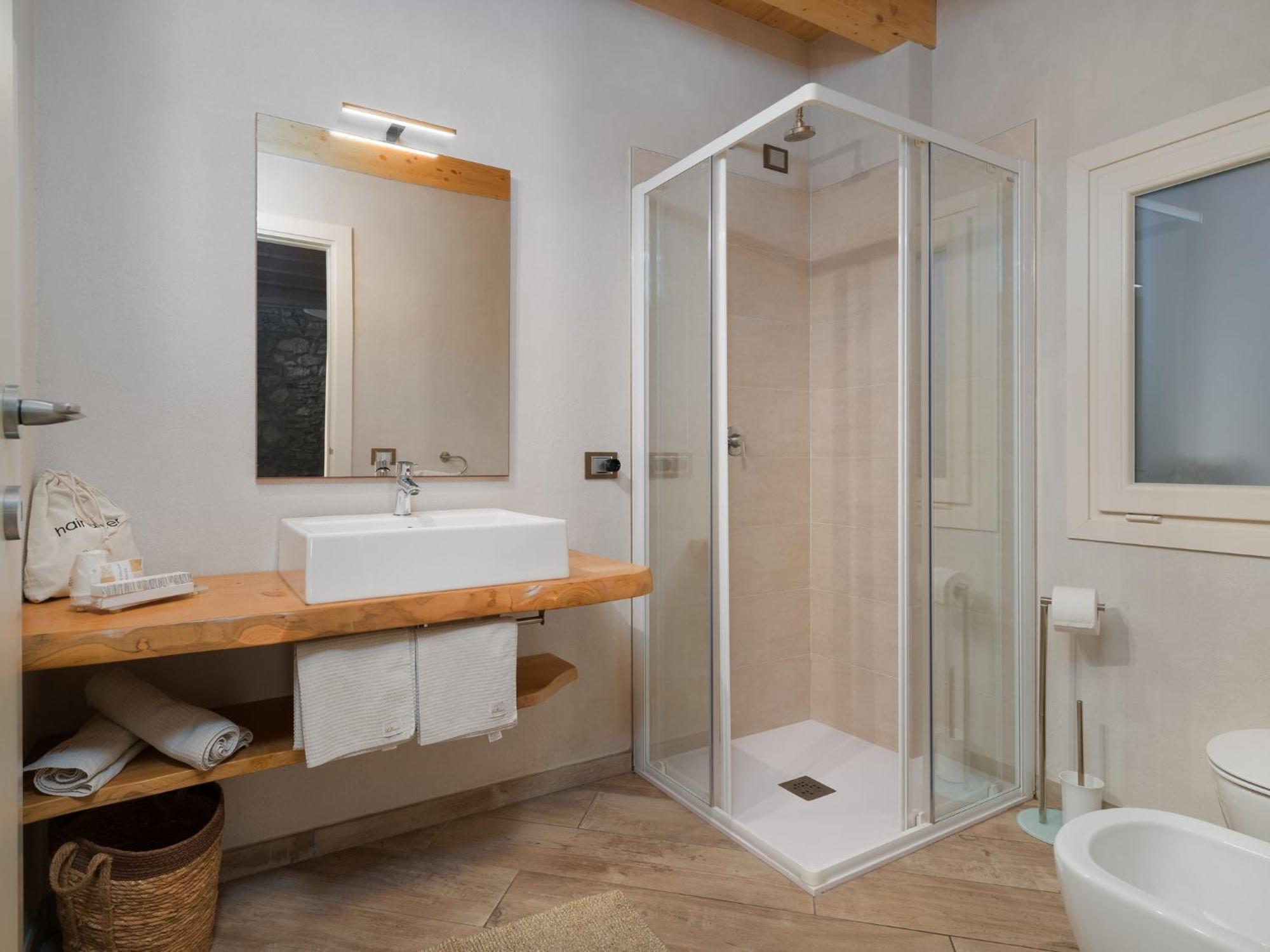 B&B Vistalago Тосколано Мадерно Екстериор снимка
