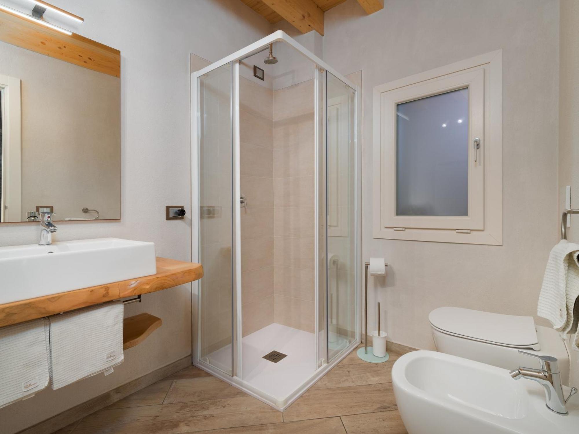 B&B Vistalago Тосколано Мадерно Екстериор снимка